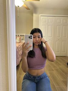 742067438: Chica busca chico en Sevilla