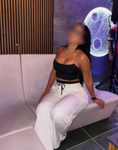 633413428: Chica busca chico en Zaragoza