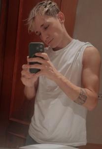 654863300: Chico busca chica en Valencia