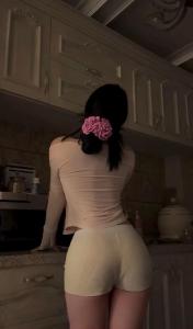 667372209: Chica busca chico en Barcelona