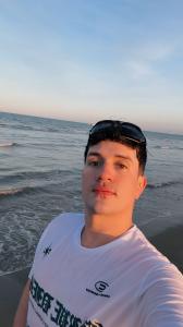 632223037: Chico busca chica en Valencia