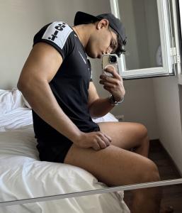 617950806: Chico busca chica en Granada