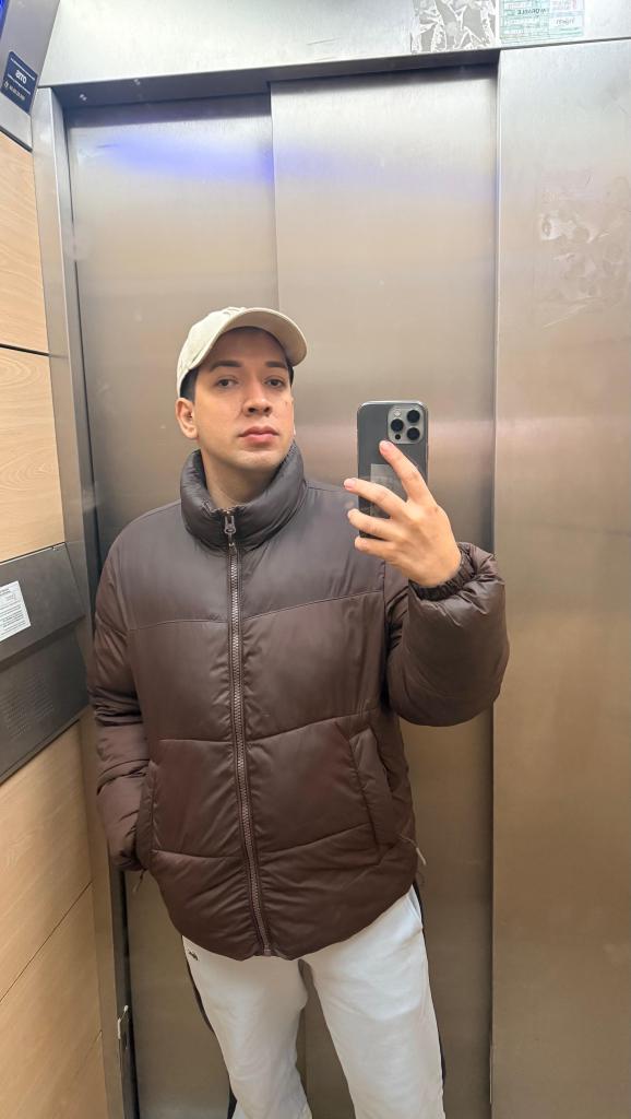 Chico busca chica en Valencia: 