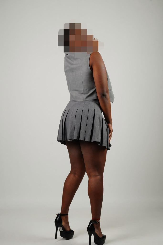 613791192: Chica busca chico en Málaga