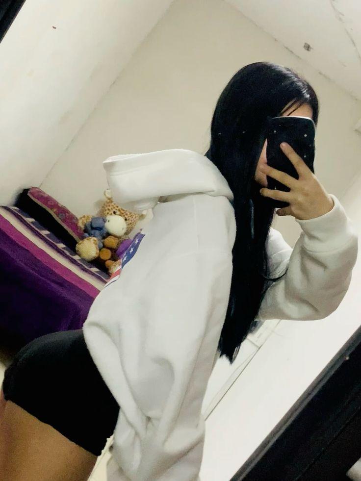 Chica busca chico en Sevilla: 