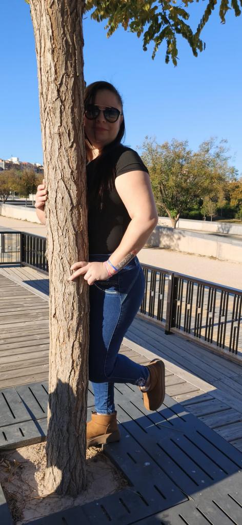 681871567: Chica busca chico en Castellón