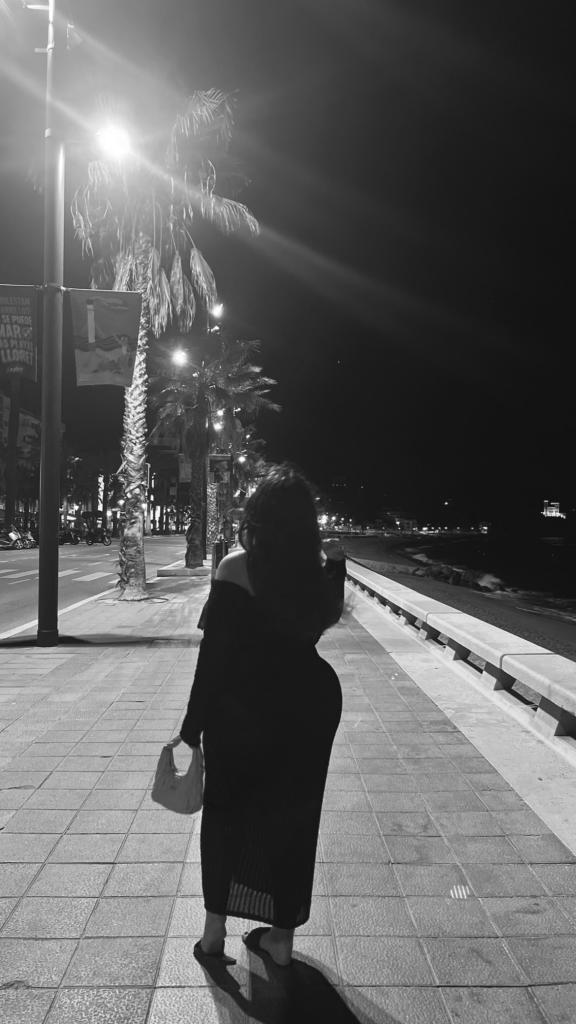 602857120: Chica busca chico en Ibiza