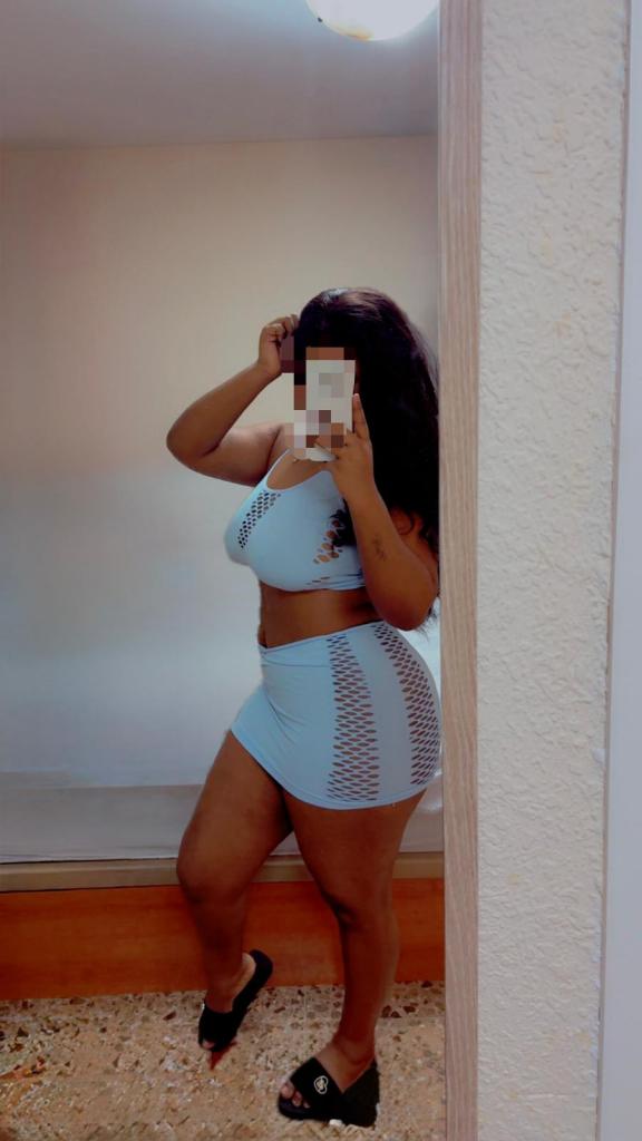 Chica busca chico en Lérida: 