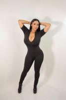 647603187: Chica busca chico en Sevilla