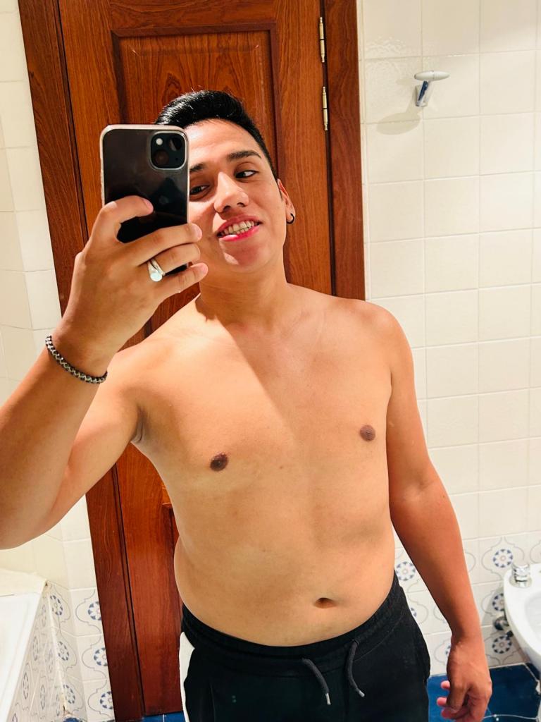 Chico busca chica en Huelva: 