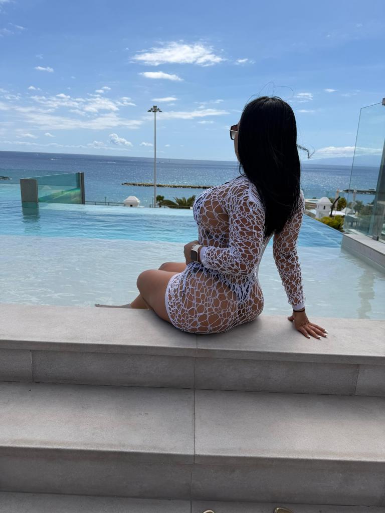 Chica busca chico en Tenerife: 