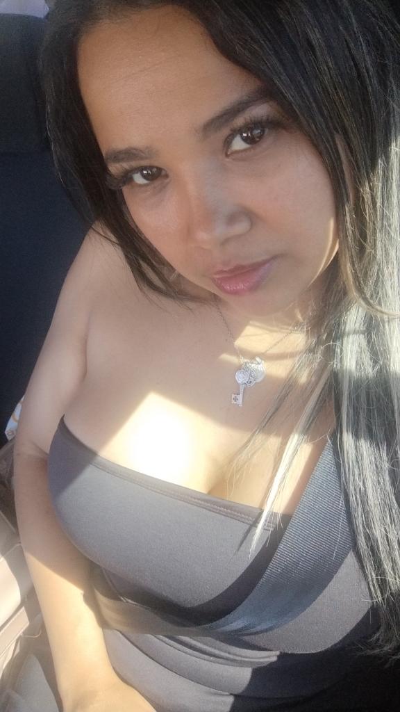 Chica busca chico en Almería: 