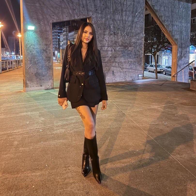 631728817: Chica busca chico en Zaragoza