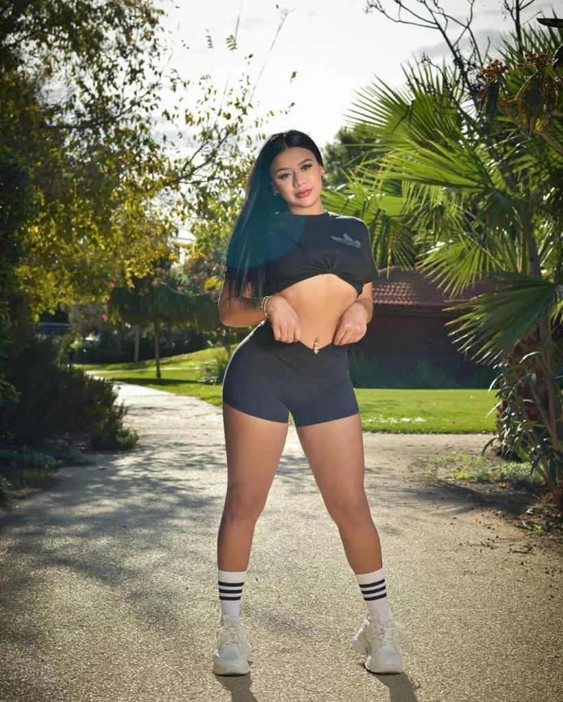 Chica busca chico en Madrid: Chica busca chico