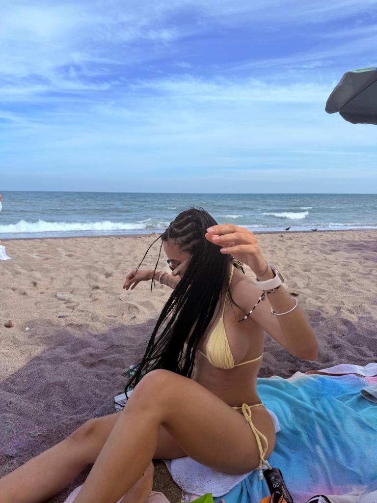 Chica busca chico en Cádiz: 
