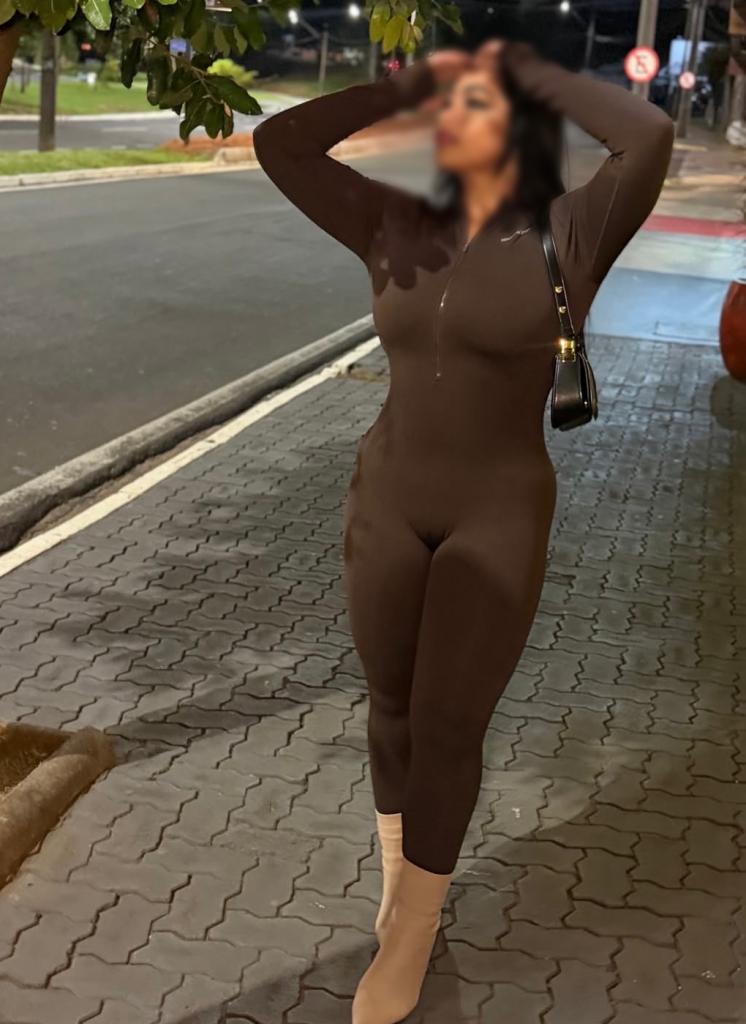 Chica busca chico en Orense: 