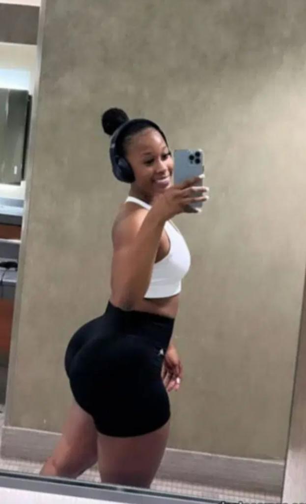 Chica busca chico en Granada: 