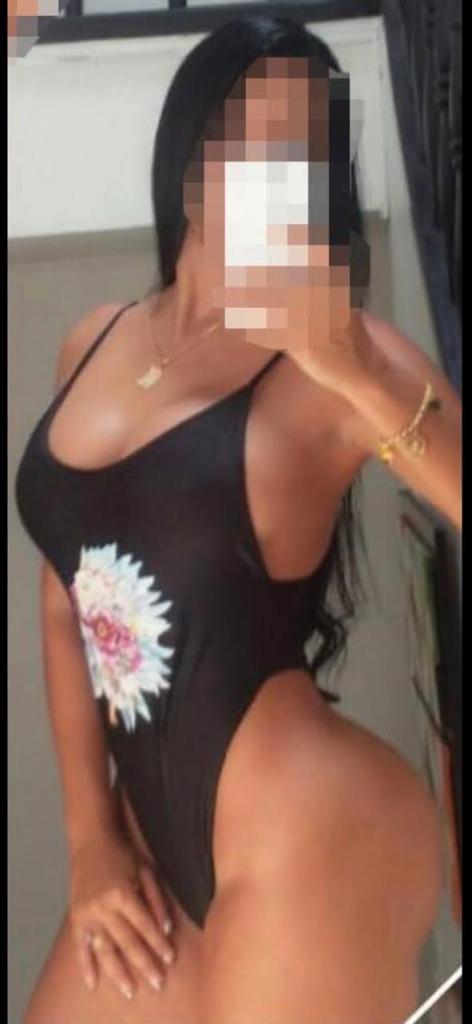 610885042: Chica busca chico en Alicante