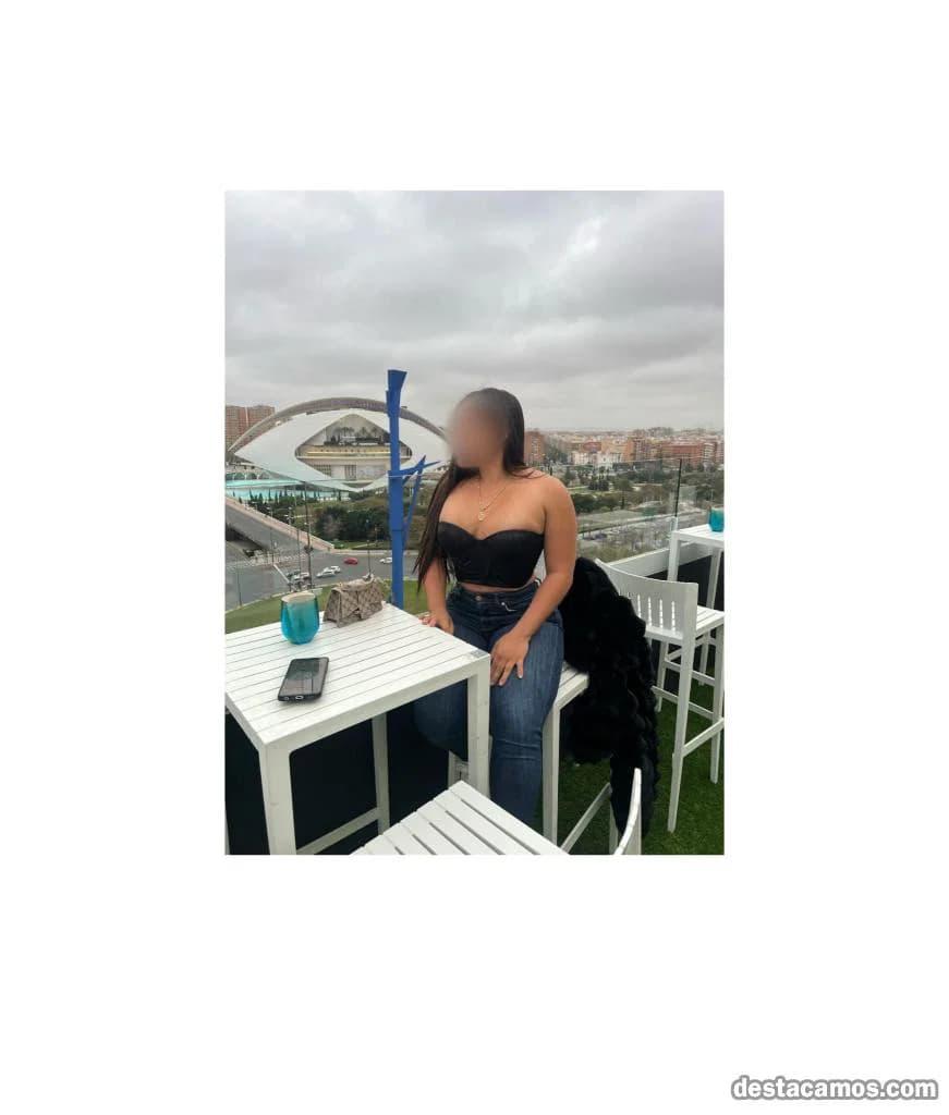 Chica busca chico en Málaga: Chica busca chico