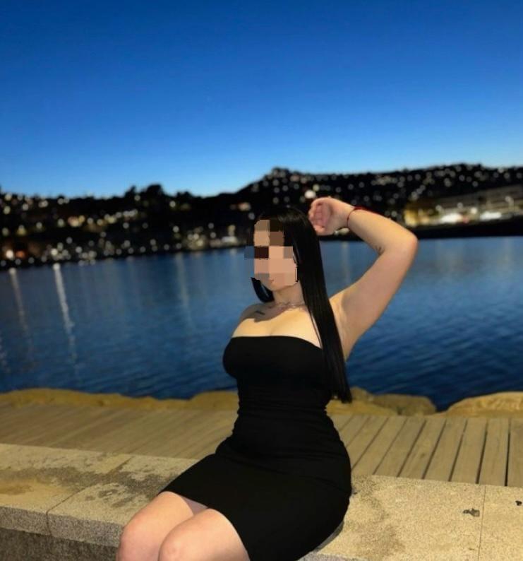 Chica busca chico en La Coruña: 