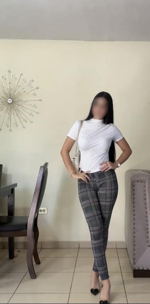 604198313: Chica busca chico en Alicante
