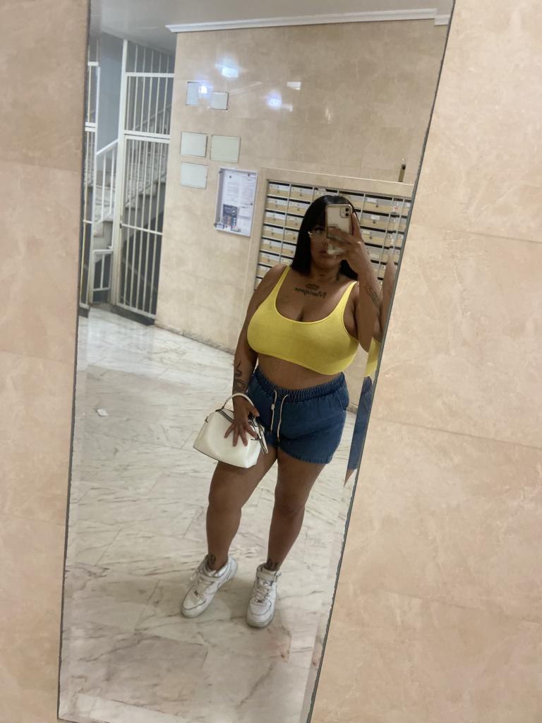 Chica busca chico en Alicante: 