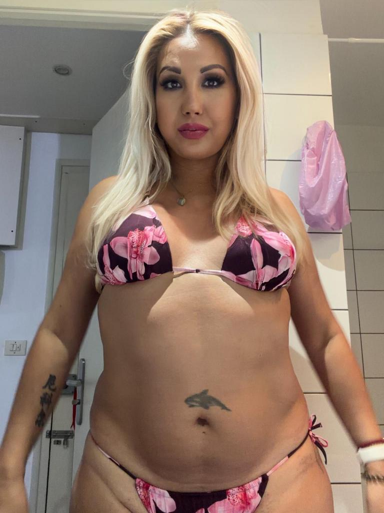 610808068: Chica busca chico en Tarragona