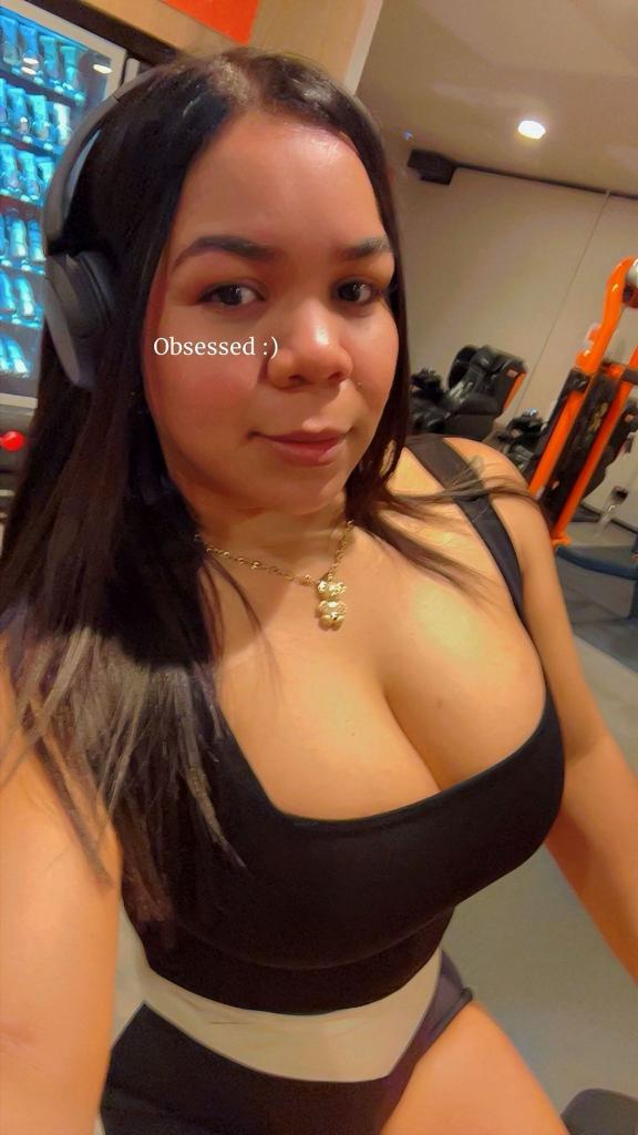 664207015: Chica busca chico en Córdoba