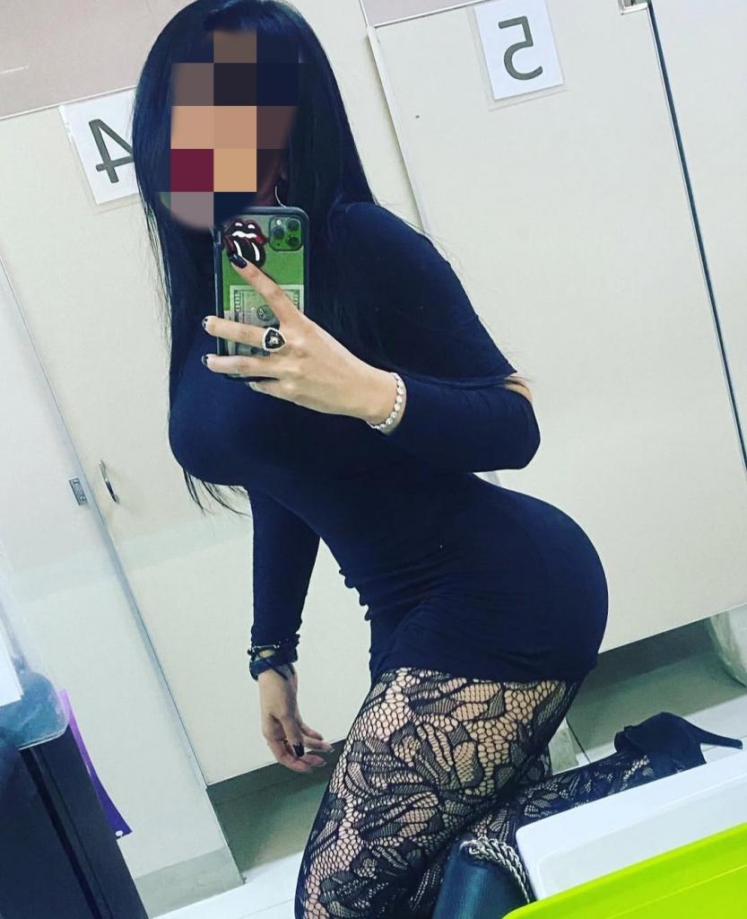 Chica busca chico en Cantabria: 