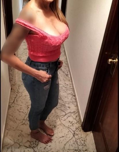 Chica busca chico en Tenerife: 
