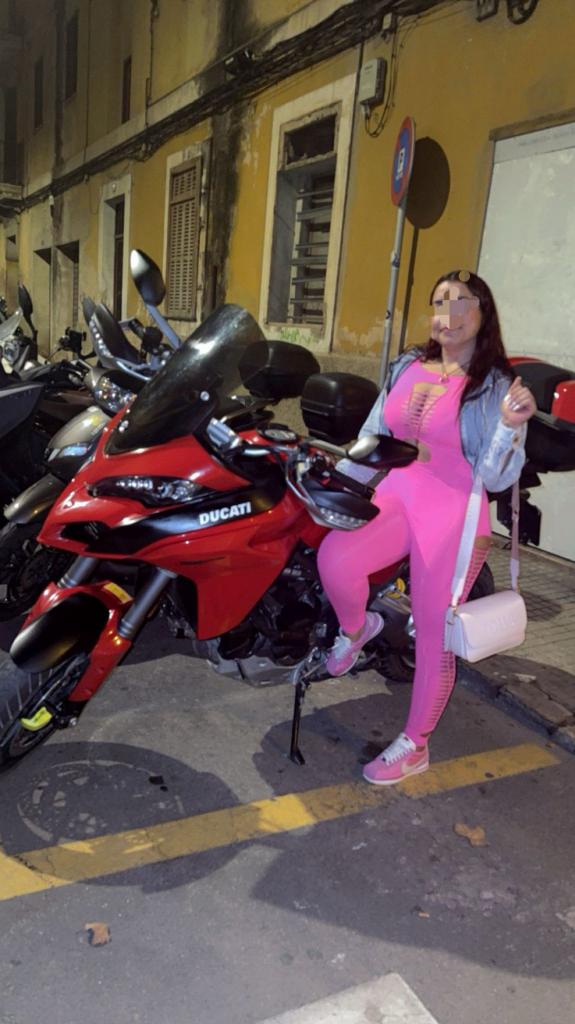 604142664: Chica busca chico en Mallorca