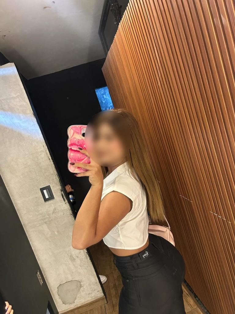 Chica busca chico en La Coruña: 