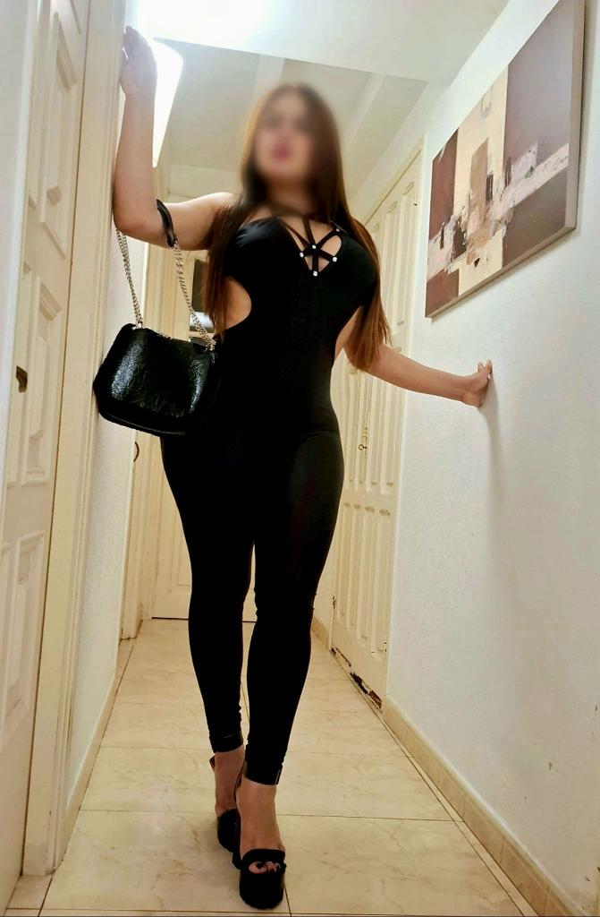 Chica busca chico en Menorca: 