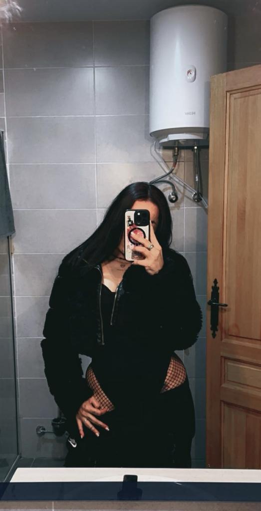 614988334: Chica busca chico en Albacete