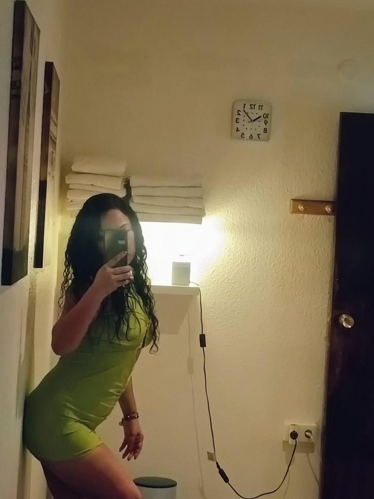Chica busca chico en Valencia: 