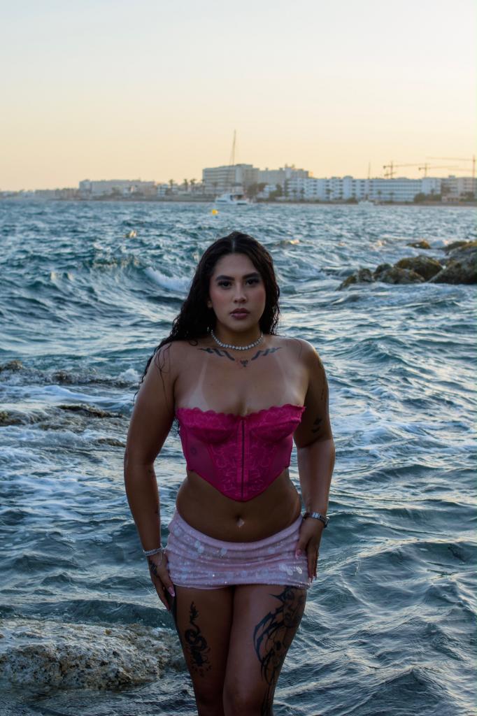 Chica busca chico en Alicante: 