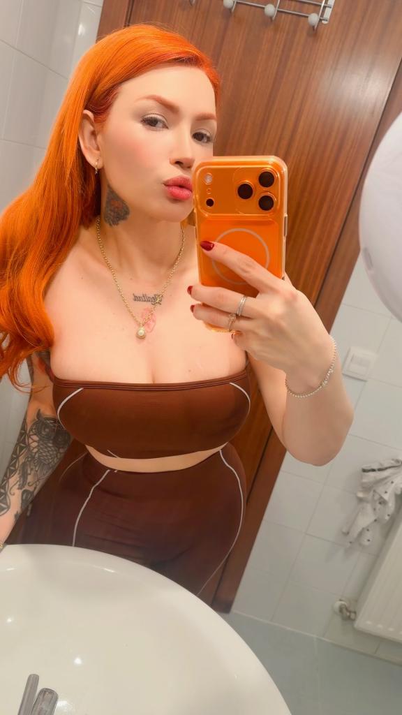Chica busca chico en Cádiz: 