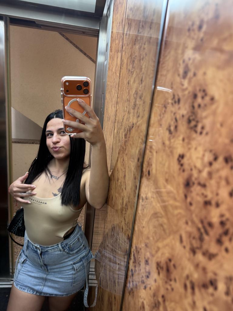 622546089: Chica busca chico en Madrid