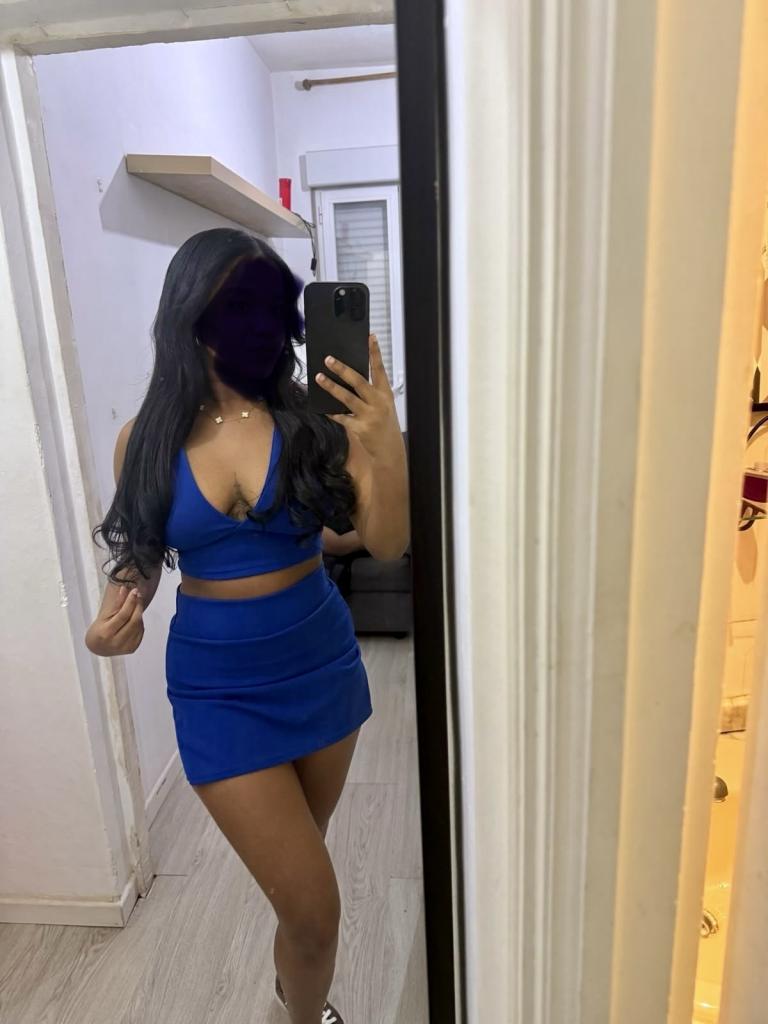 Chica busca chico en Cádiz: 