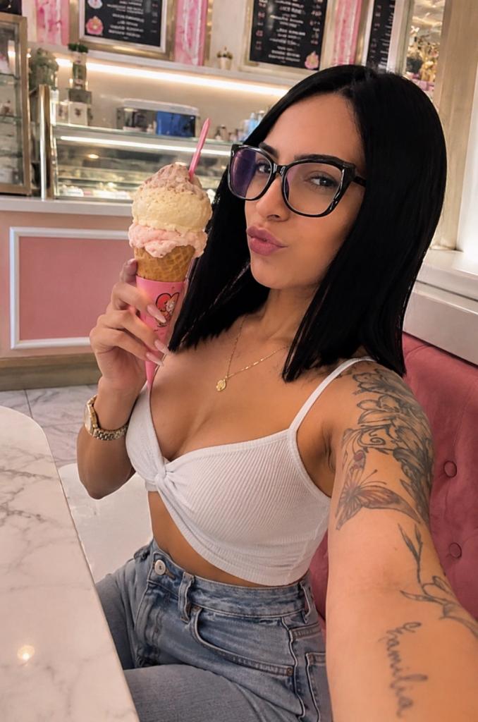 Chica busca chico en Zaragoza: Chica busca chico