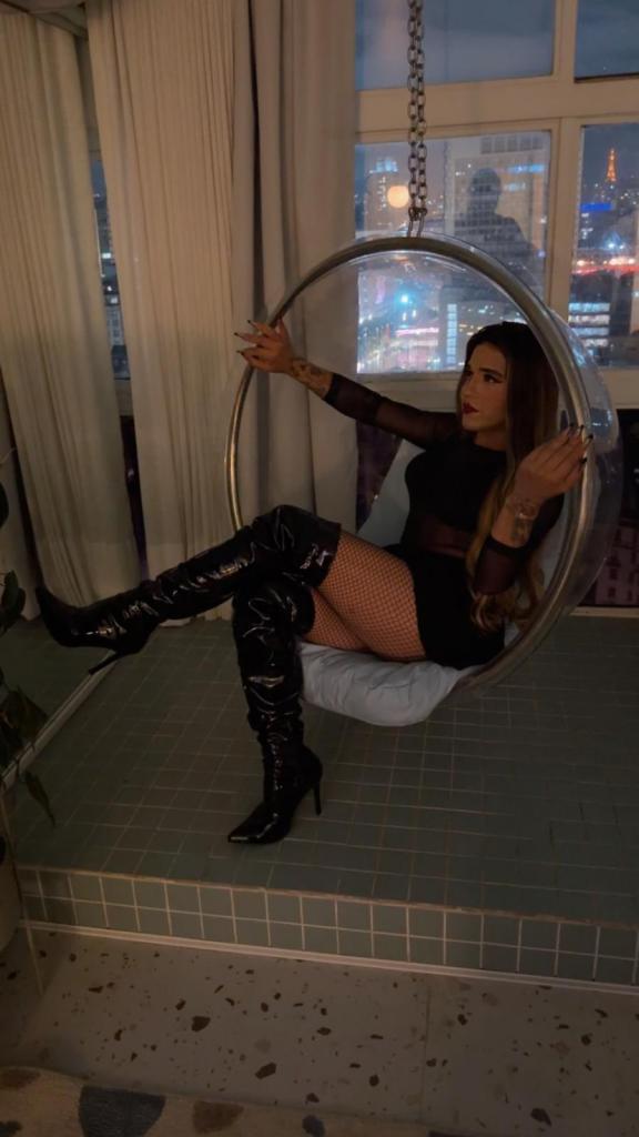 611369937: Travesti en Alicante