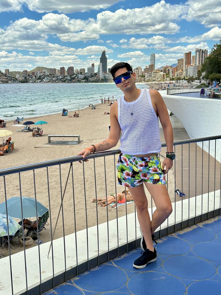 Chica busca chico en Alicante: 