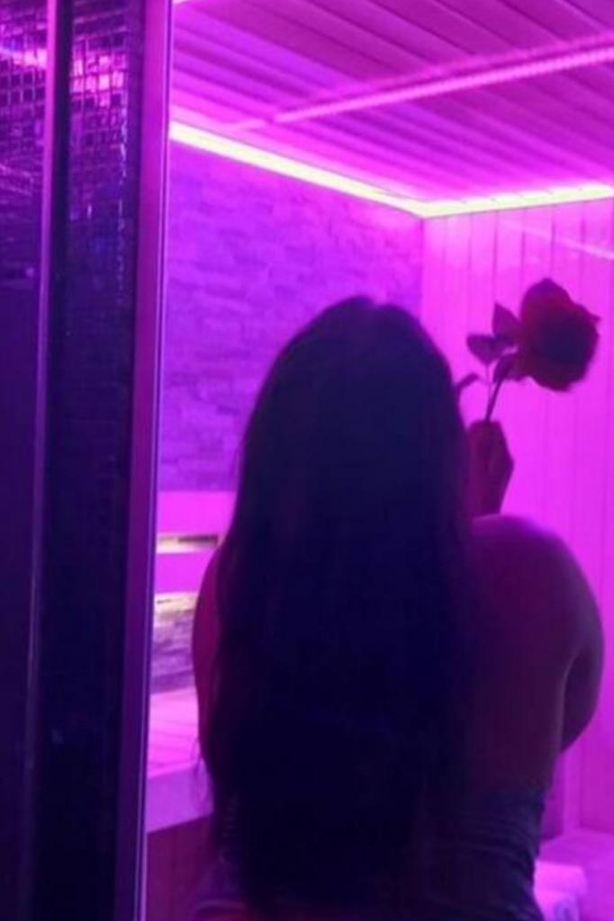 607287163: Chica busca chico en Mallorca