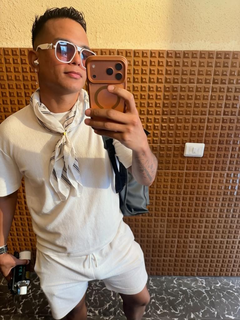 631225566: Chico busca chica en Mallorca