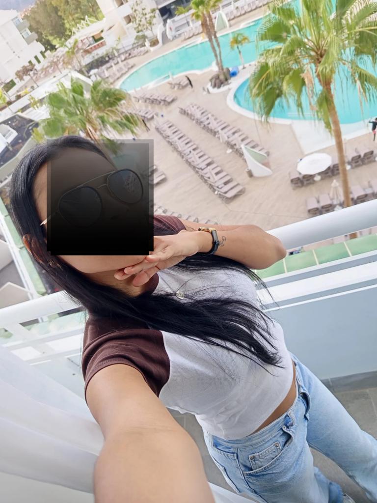 Chica busca chico en Tenerife: 