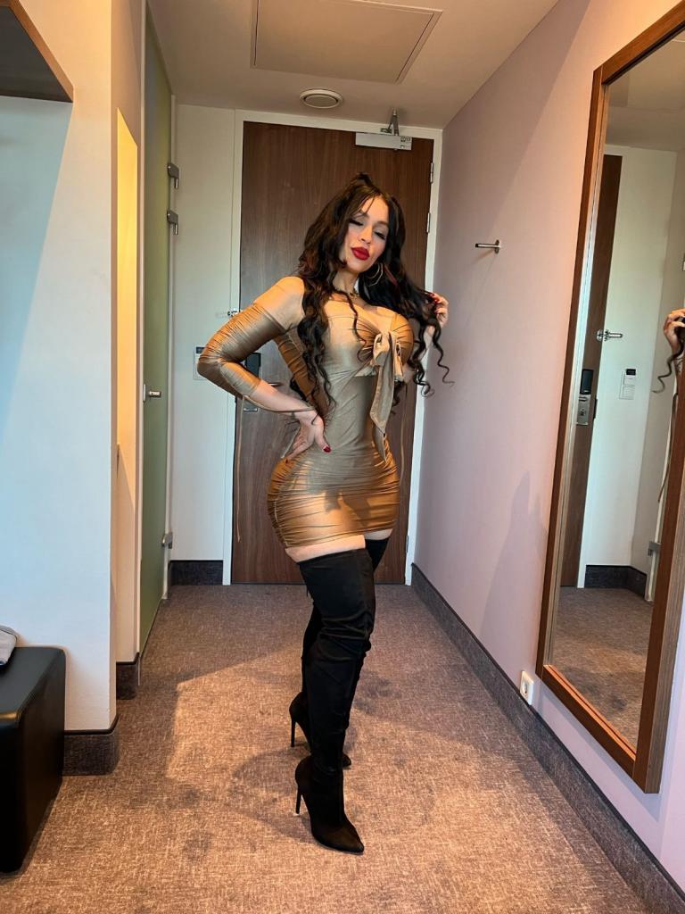 602663618: Chica busca chico en León