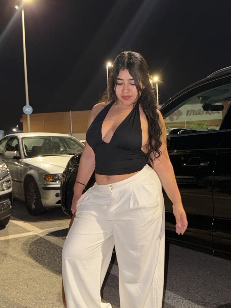 672339479: Chica busca chico en Mallorca