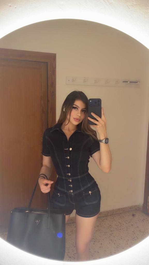 Chica busca chico en Ibiza: 