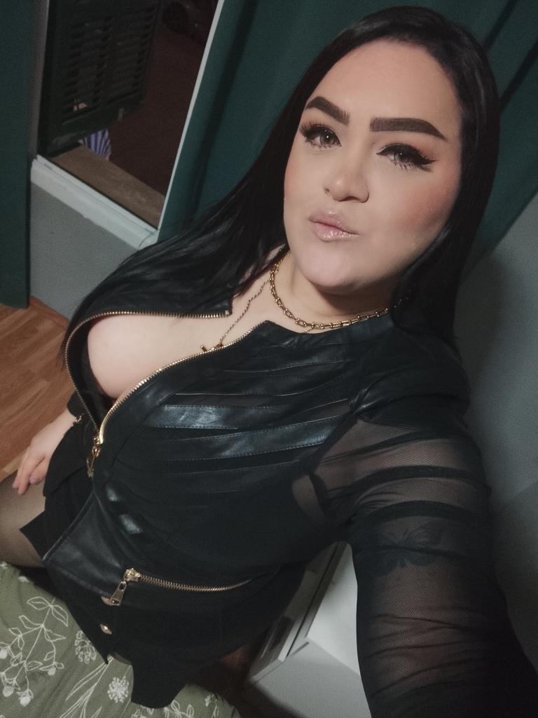 Chica busca chico en Mallorca: 