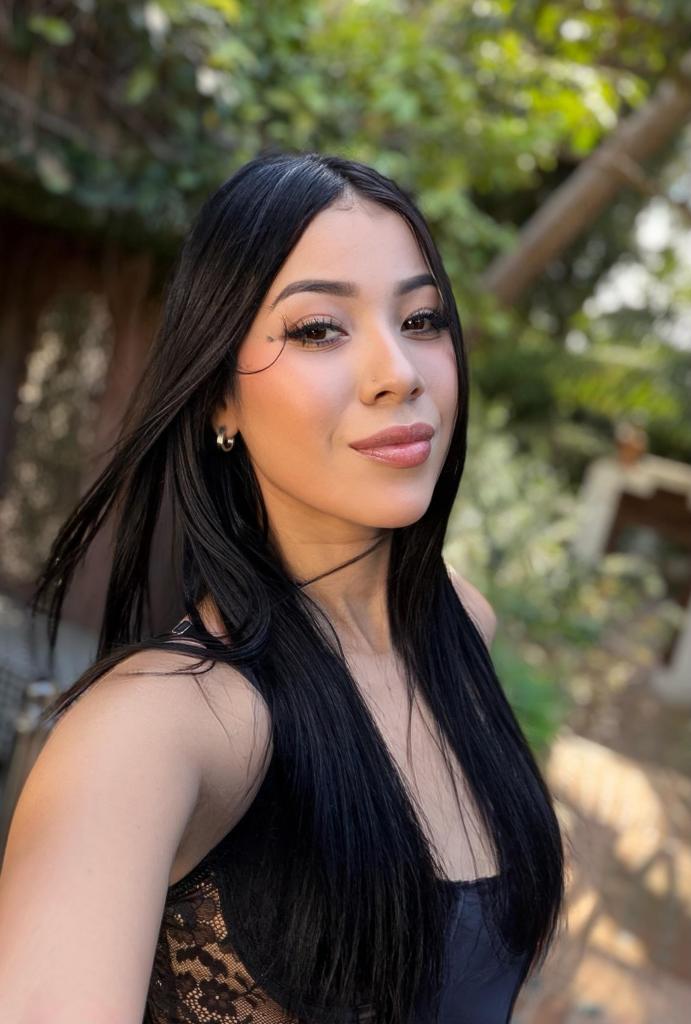 662377335: Chica busca chico en Málaga